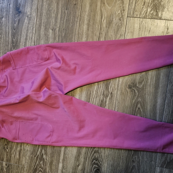 POP Fit Raspberry Leggings - Picture 2 of 4